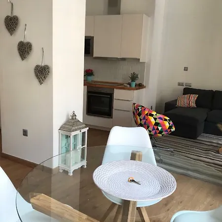 Luxury Center Apartment